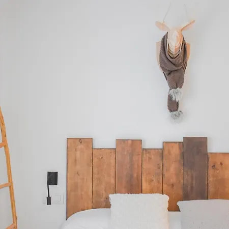 Roc , Fabuleux Studio, Belle Decoration Et Excellent Emplacement
